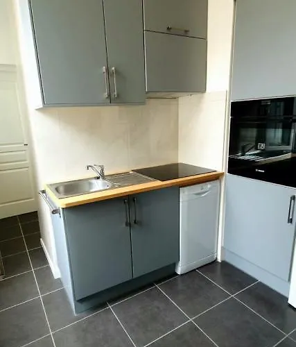 Maison Avec Garage 24 Du Mans Voitures Et Toute Manifestation Сasa de vacaciones Le Mans