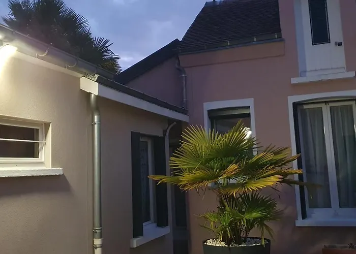 Maison Avec Garage 24 Du Mans Voitures Et Toute Manifestation